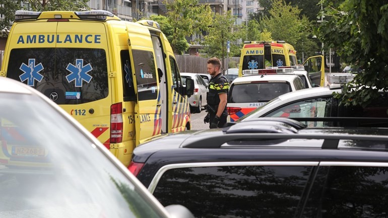 مأساة عائلية في دانهاخ: طعن طفل يبلغ من العمر ست سنوات ووالدته والقبض على مشتبه به