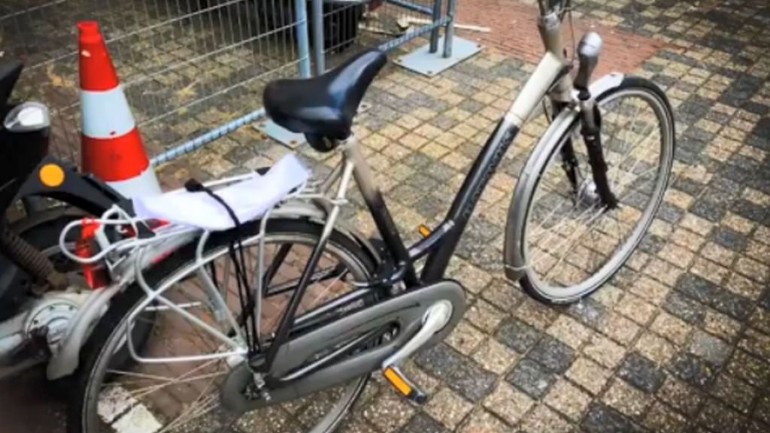 بعد سبع سنوات: استعادت امرأة من أوتريخت دراجتها الهوائية المسروقة