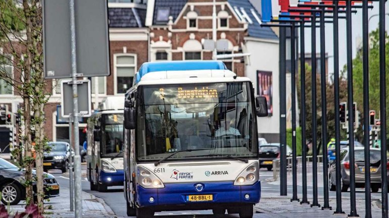 تكاليف استخدام وسائل النقل العام إرتفعت أكثر من تكاليف استخدام السيارة الخاصة في هولندا