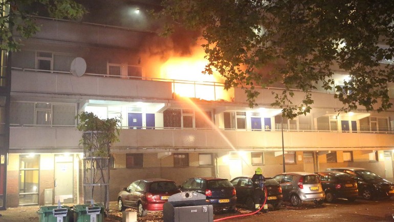 الحريق الذي اندلع في هارلم تبين أنه رجل أشعل النار في زوجته الحامل في غرفة النوم