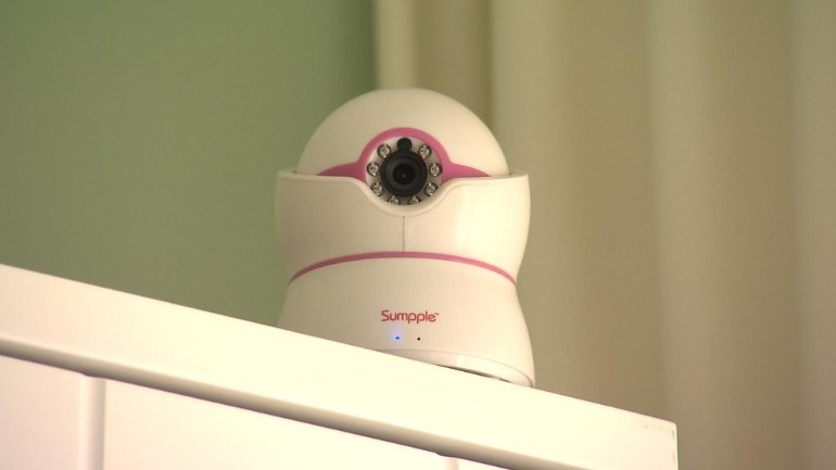 الألاف من كاميرات المراقبة في المنازل الهولندية غير آمنة بسبب تسريب بيانات تسجيل الدخول 