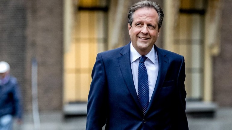 ألكسندر بيختولد زعيم حزب D66 سابقاً سيصبح المدير الجديد للمكتب المركزي لرخص القيادة CBR