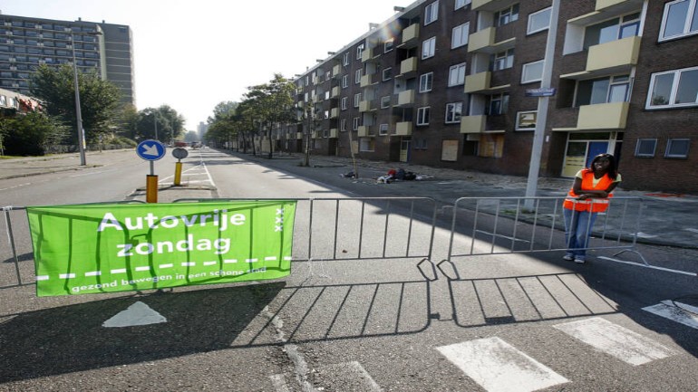 حزبي Groenlinks و ChristenUnie يريدان أيام أحد بلا سيارات في الشوارع الهولندية