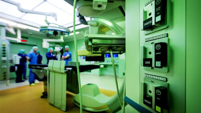 ربع المستشفيات الهولندية تفتقر للخبرة في إجراء العمليات الجراحية لمرضى السرطان