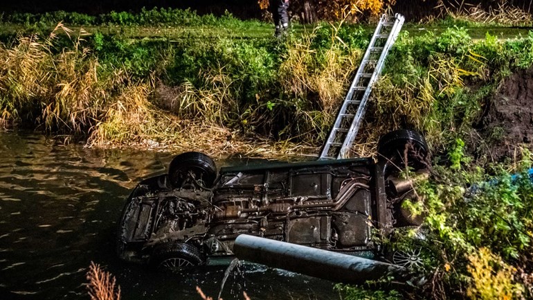 وفاة شخصين بعد سقوط سيارتهما في مياه نهر ليلة البارحة في سومرين ببربانت