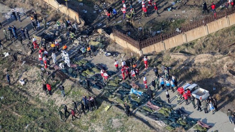 تحطم طائرة ركاب أوكرانية في طهران و وفاة حوالي 170 شخص كانوا على متنها