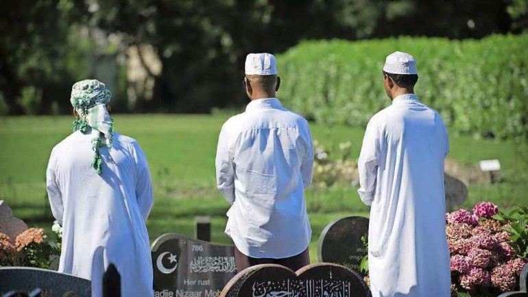 السعي لإنشاء أكبر مقبرة إسلامية في أوروبا بمقاطعة درينتي الهولندية: حتى الآن تمكنت المؤسسة من جمع نصف الثمن