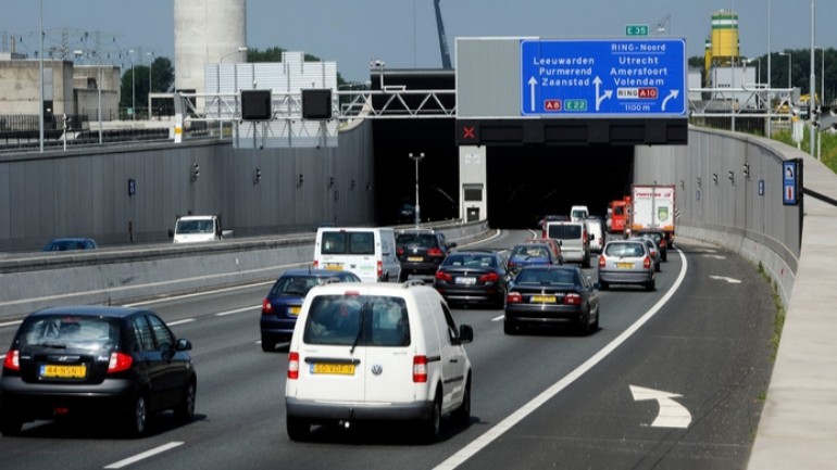 أخطر 1 كيلو متر على الطرق السريعة الهولندية من حيث عدد الحوادث