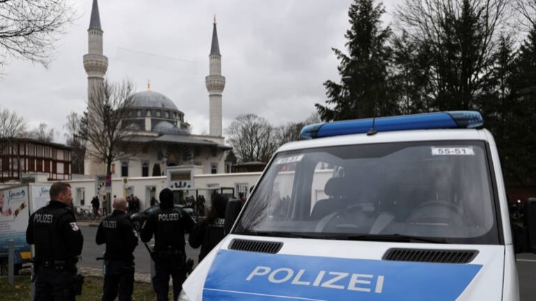 الشرطة الألمانية تفرض رقابة إضافية على المساجد بعد هجوم هاناو