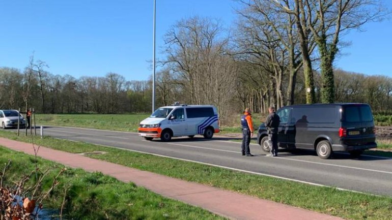 إيقاف المسافرين الهولنديين على الحدود البلجيكية وإعادتهم إلى هولندا