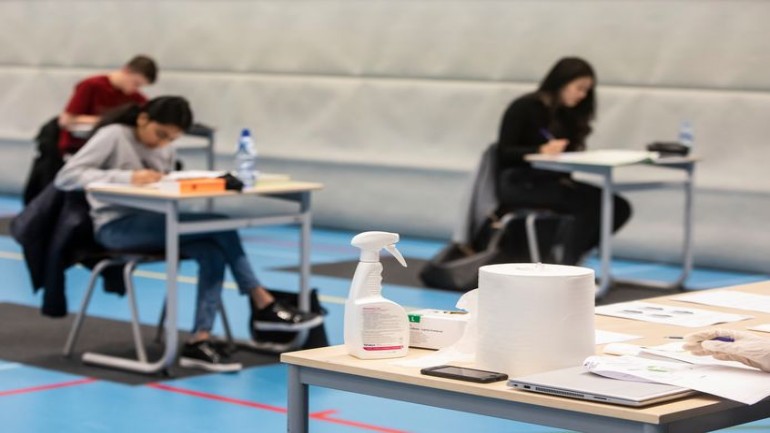 المنظمات والنقابات التعليمية الهولندية تضع قواعد توجيهية لكيفية عودة افتتاح المدارس الإبتدائية