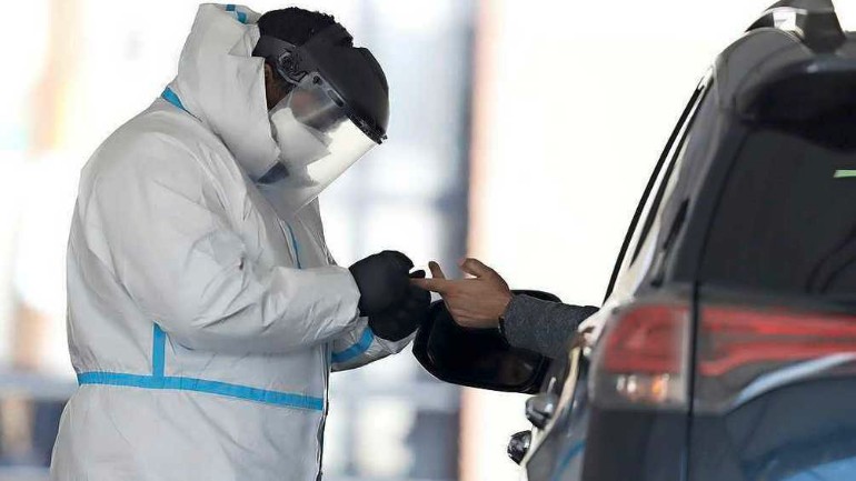 دراسة طبية: فيروس كورونا قد يسبب الجلطات الدماغية لدى الأشخاص في الثلاثينيات أو الأربعينيات من العمر