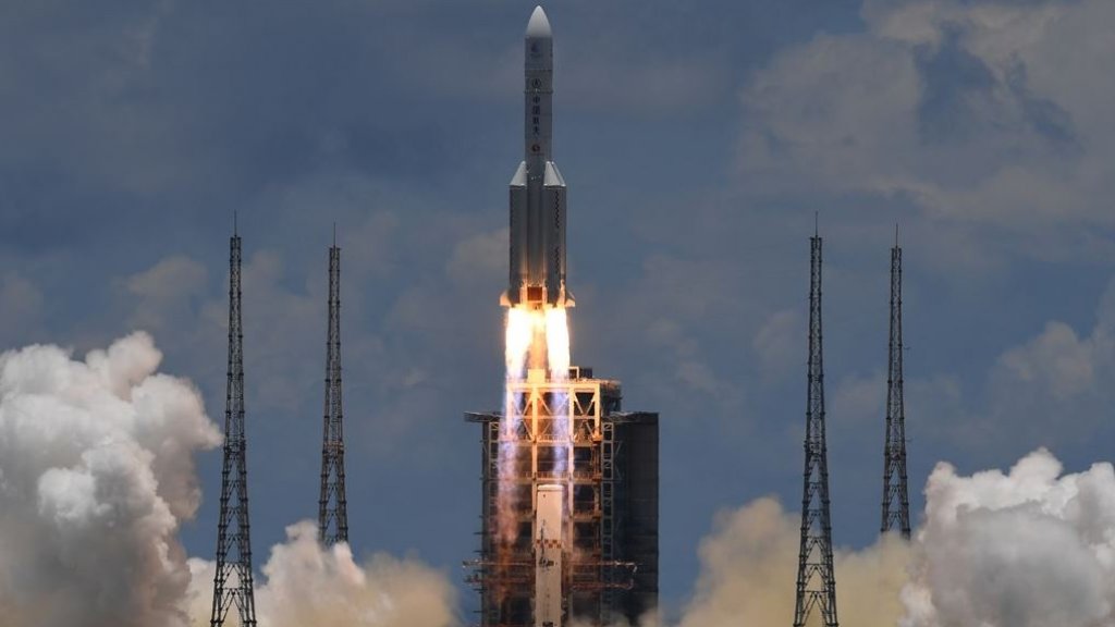 الصين الآن في طريقها إلى المريخ بعد نجاح إطلاق الصاروخ