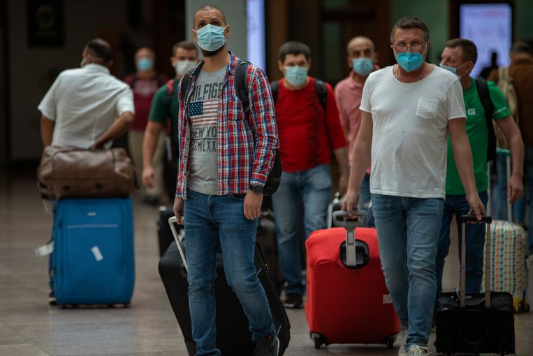 مخاوف الحجر الصحي: البريطانيون يحذفون إسبانيا من "القائمة الآمنة"