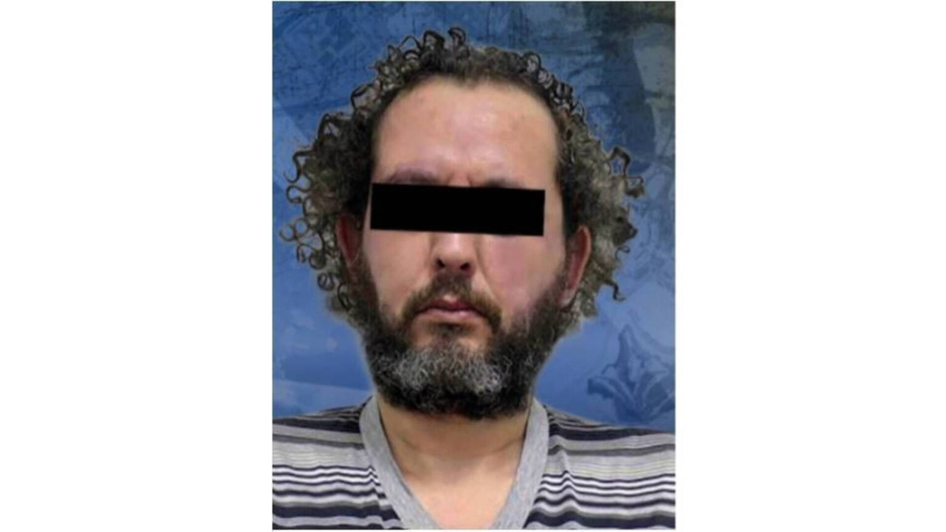 جواز سفر مزور استخدمه Ridouan Taghi بحوزة صحيفة De Telegraaf