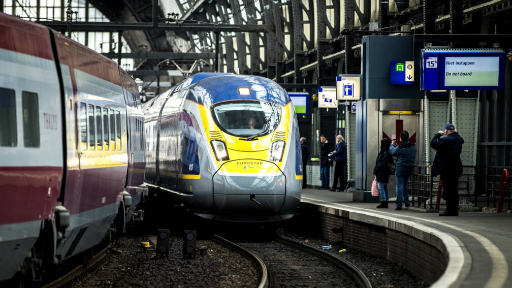 اعتباراً من 26 أكتوبر سيكون هناك خط قطار مباشر بين Amsterdam و London