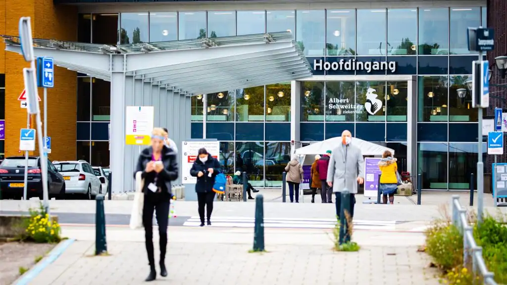 مستشفى Dordrecht يرفض استقبال مرضى كورونا الجدد