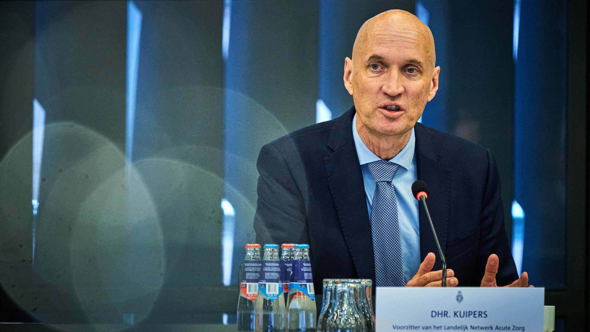 Kuipers: إذا لم تؤدي الإجراءات الحالية لانخفاض أعداد الإصابات سندخل في أسوأ السيناريوهات