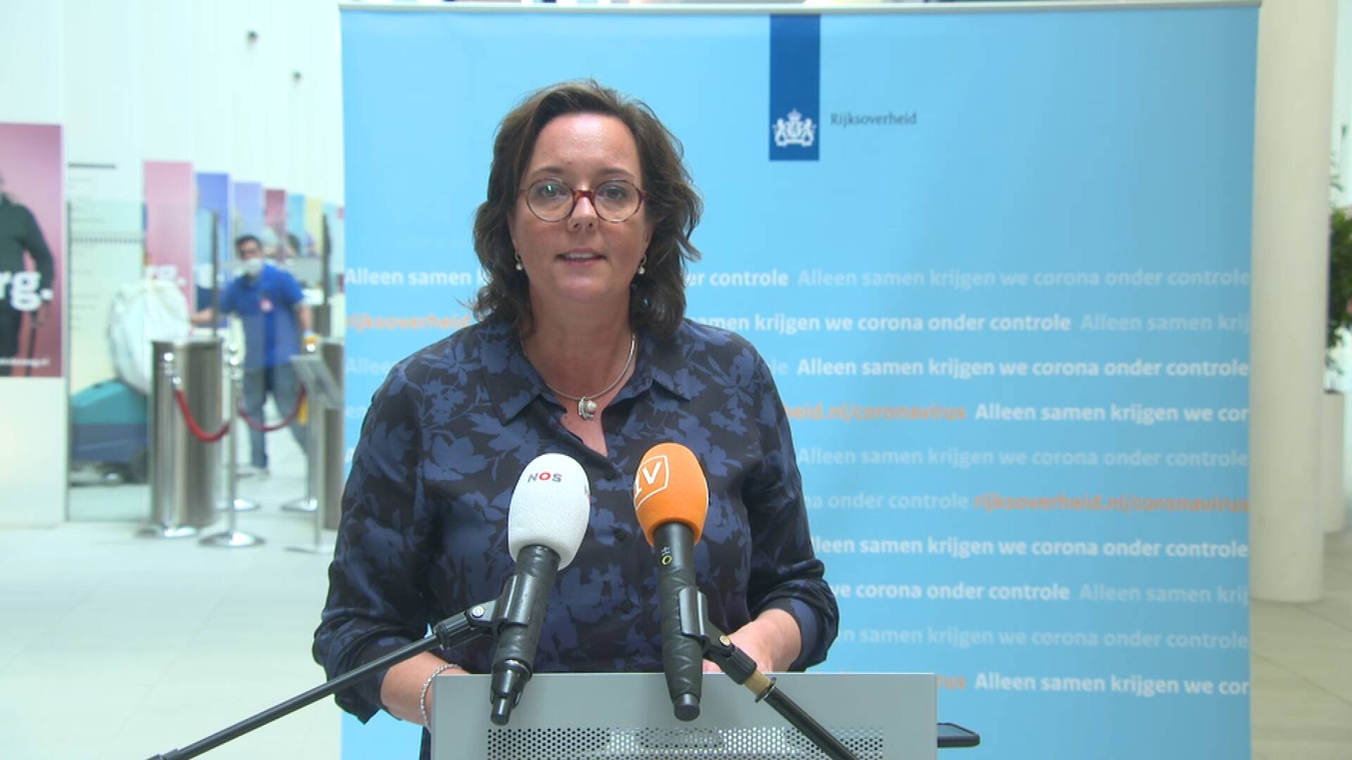 لا زيادة في الرواتب الإضافية لموظفي الرعاية الصحية