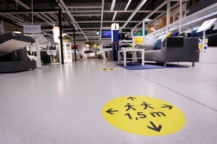 الاعتداء على حارس أمن في متجر Ikea بسبب رفض قواعد كورونا