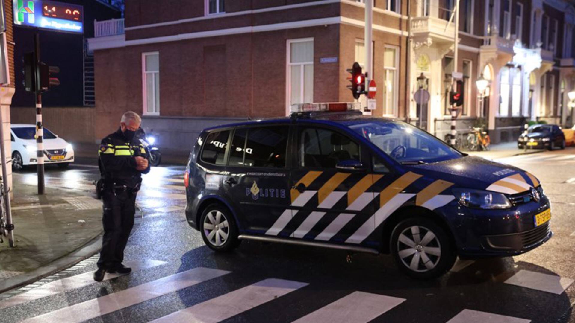 إطلاق أكثر من عشرين طلقة على السفارة السعودية في Den Haag
