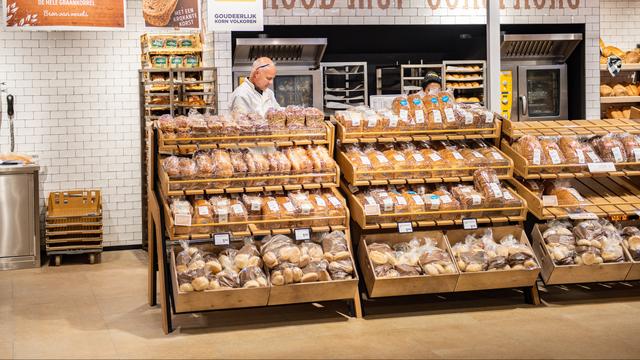 سلسلة متاجر Jumbo تزيل منتجات خبز متنوعة لاحتوائها على البلاستيك