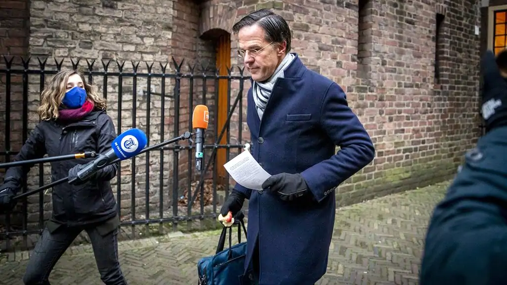 استقالة كامل مجلس الوزراء الهولندي بسبب قضية الفوائد