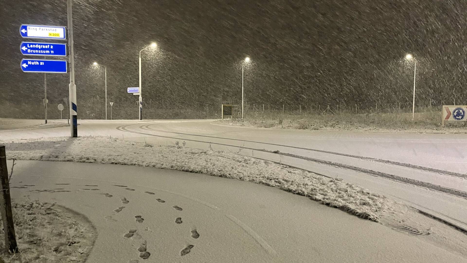 الثلوج في ليمبورغ، احذر من التزحلق، رمز أصفر لكامل هولندا