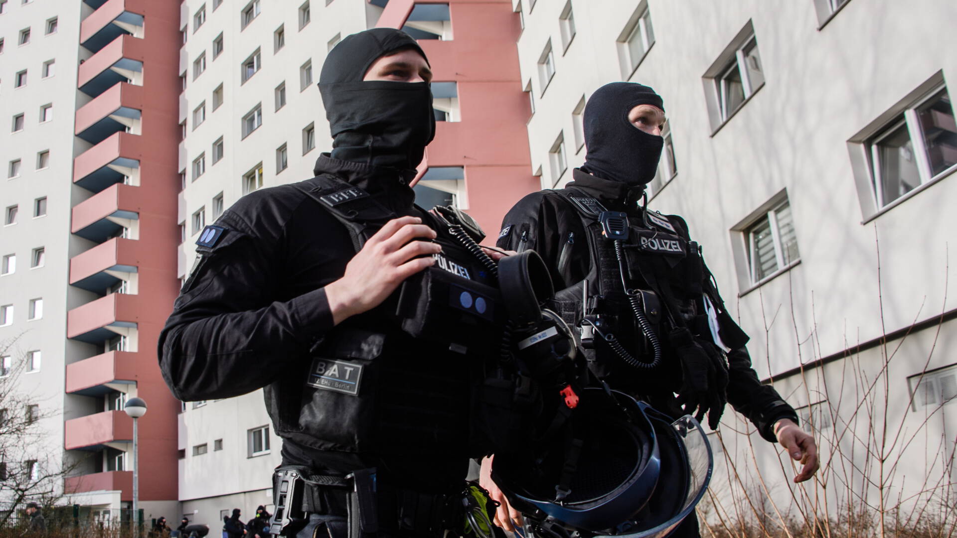 شبكة جهادية خطيرة في برلين تروج لعمليات "استشهادية" تقوم الشرطة بعمليات بحث عنها