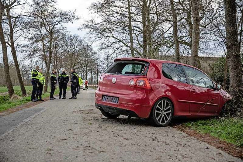 حادث مروري متعمد هدفه اختطاف امرأة!!