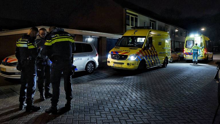 حادث طعن في موقف سيارات بمدينة Rijswijk!!