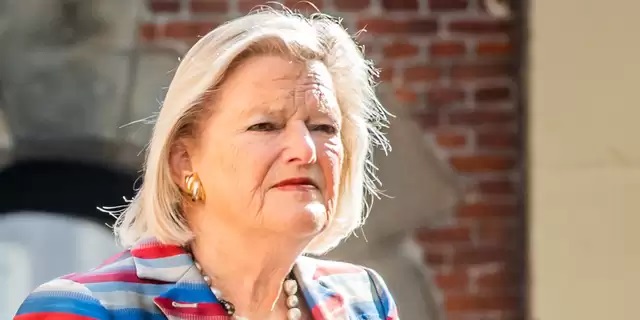 Broekers-Knol تحت مساءلة مجلس الدولة بسبب قضية ترحيل اللاجئين السوريين