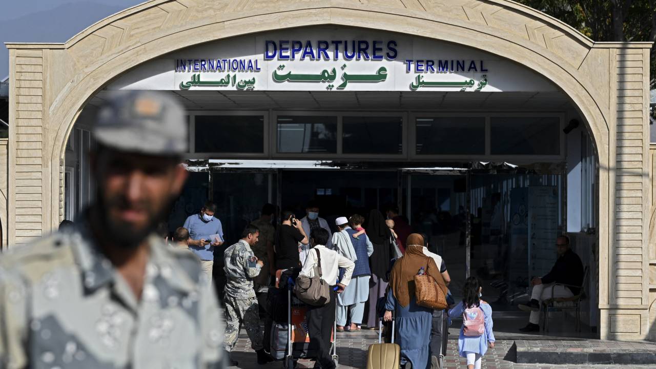 دعوة للهولنديين في أفغانستان: غادر في أسرع وقت ممكن