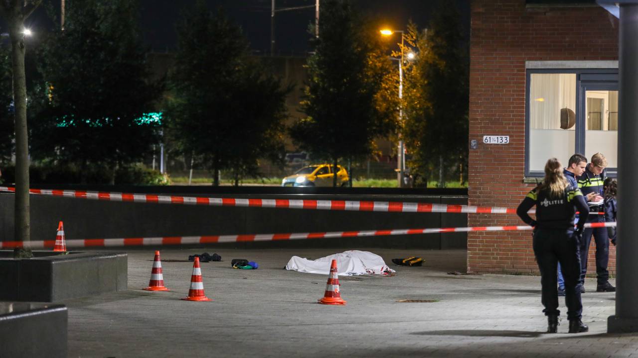 توفي رجل بعد إطلاق النار في روتردام