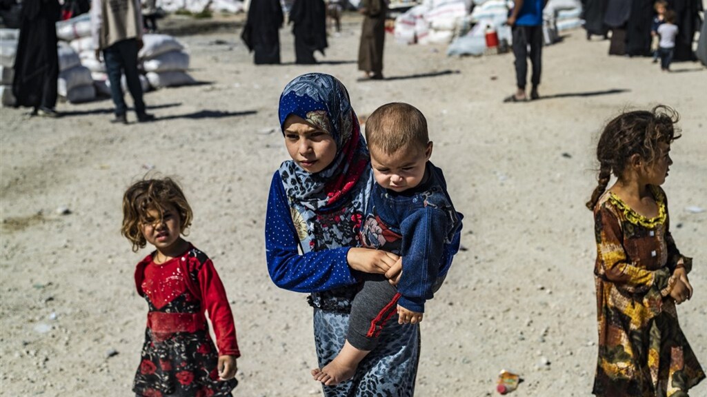 وفاة العديد من الأطفال في مخيمات اللاجئين السوريين والهولنديين 