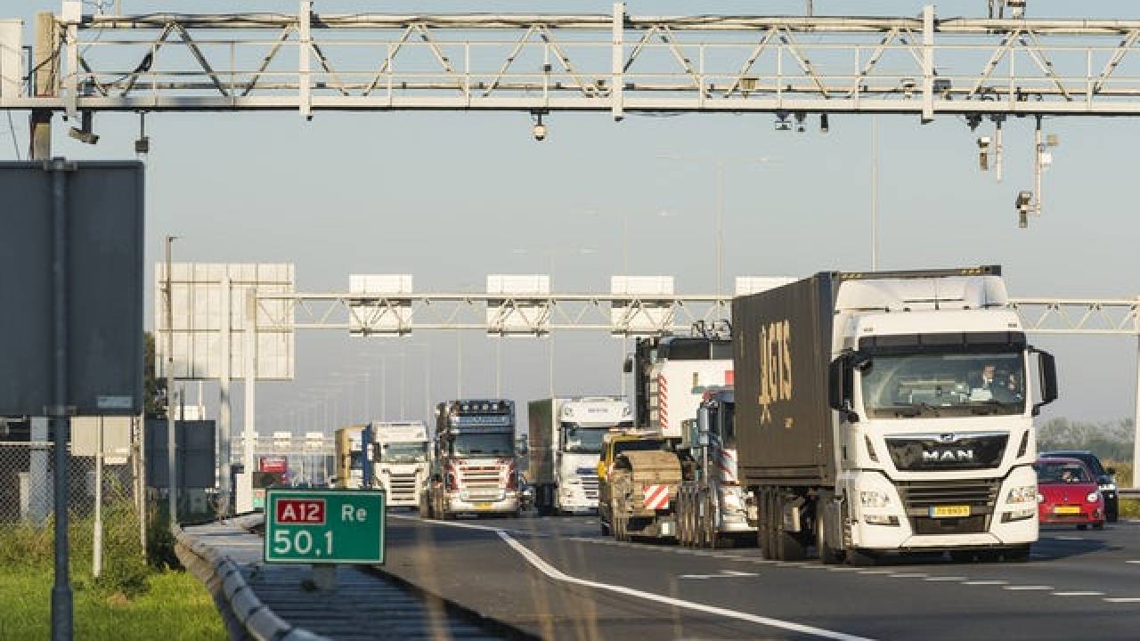 سيتم إغلاق الطريق السريع A12 بين تقاطع Oudenrijn و Nieuwerbrug