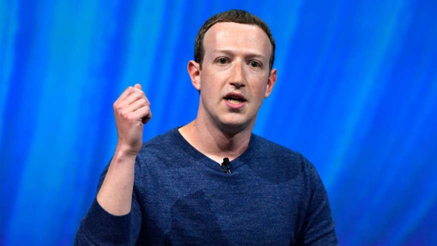 يريد Facebook تغيير اسمه، ماذا سيفعل مارك زوكربيرغ؟