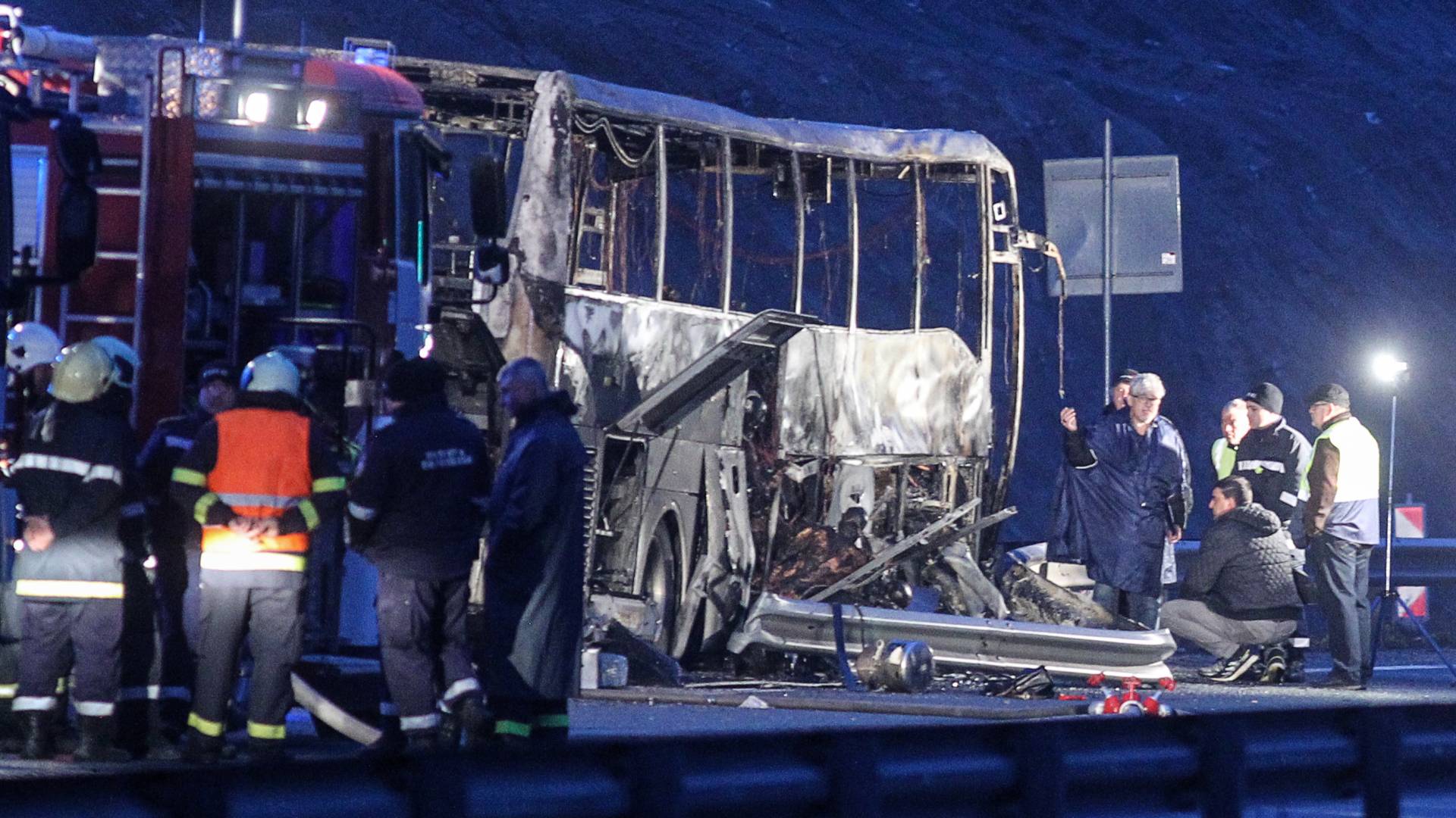 كارثة مع سائحين حافلات في بلغاريا: 46 قتيلاً على الأقل وبينهم أطفال 'مأساة مروعة'