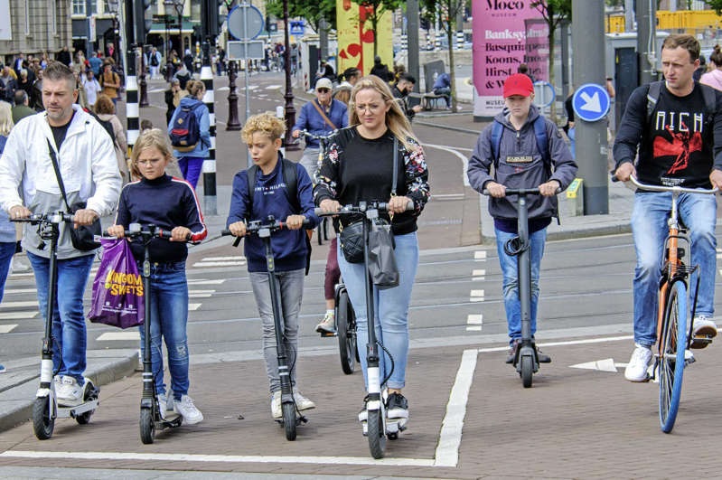 يريد مجلس المدينة حظر e-step من وسط أمستردام