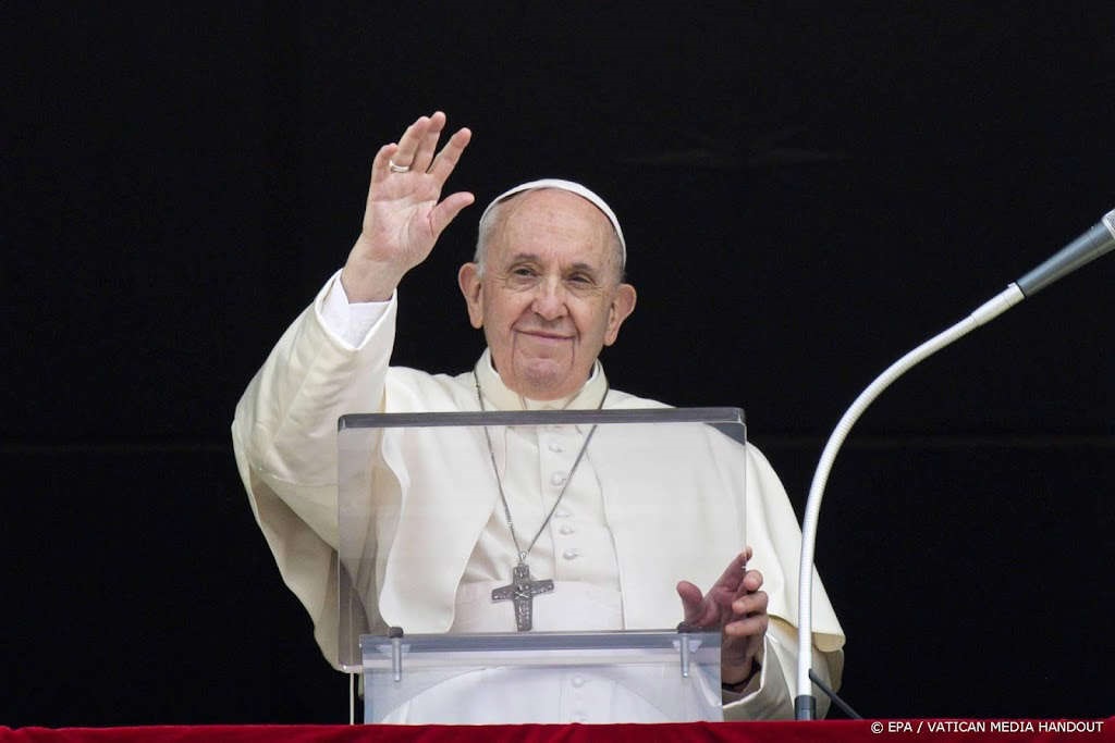 بابا الفاتيكان: أوروبا تتهرب من المسؤولية في أزمة المهاجرين