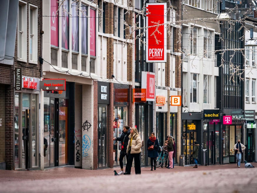 بعد طلب عدد كبير من البلديات من مجلس الوزراء أن يتوصل إلى سياسة جديدة، هل ستفتح هولندا؟