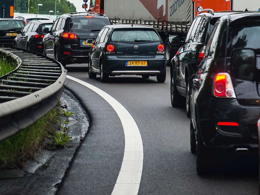 هولندا تستعد لطي صفحة السيارات العاملة على الوقود