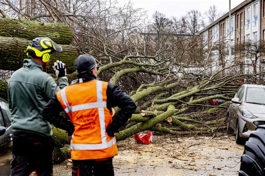 قدرت الأضرار الناتجة عن العاصفة ’كوري’ بأكثر من 10 ملايين يورو