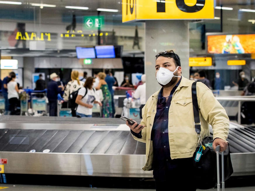 مطار سخيبول يختتم عام 2021 بخسارة جديدة للملايين