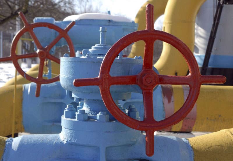 ارتفاع أسعار النفط بشكل كبير وروسيا تحذر من مضاعفة فاتورة الغاز.. أوروبا عالقة؟