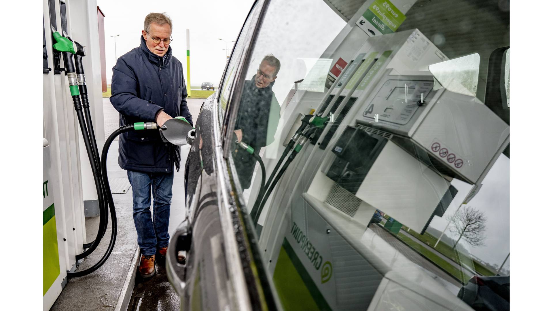إرتفاع جديد في اسعار الوقود، ومن المتوقع وصول سعر البنزين فوق 2.41 يورو