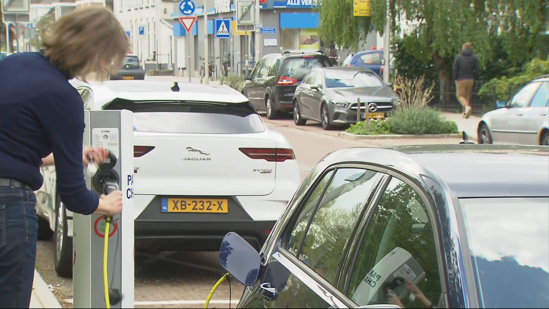 السيارات الكهربائية صديقة البيئة سوف تكون بنسب أكبر قريباً في هولندا